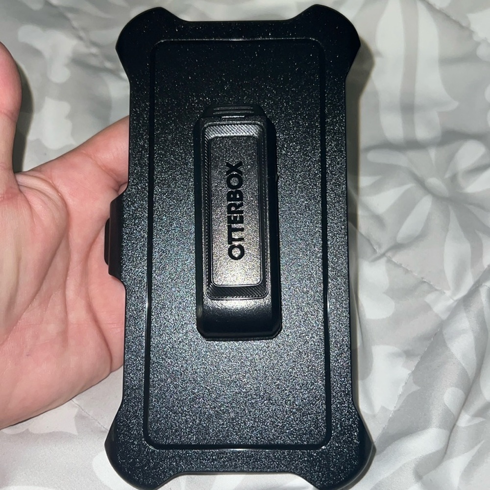 Otterbox Defender case for iPhone 13 Pro Max